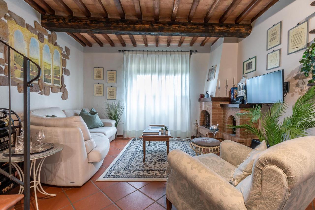 Tuscany Balcony: Crete Senesi Casetta Exterior foto