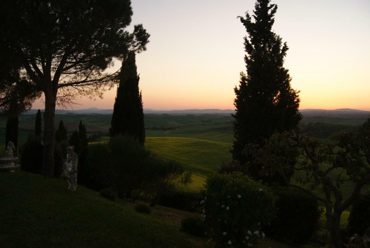 Tuscany Balcony: Crete Senesi Casetta Exterior foto